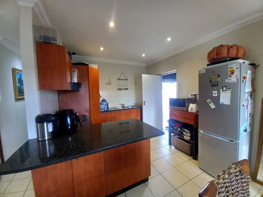 To Let 3 Bedroom Property for Rent in Jagtershof Western Cape